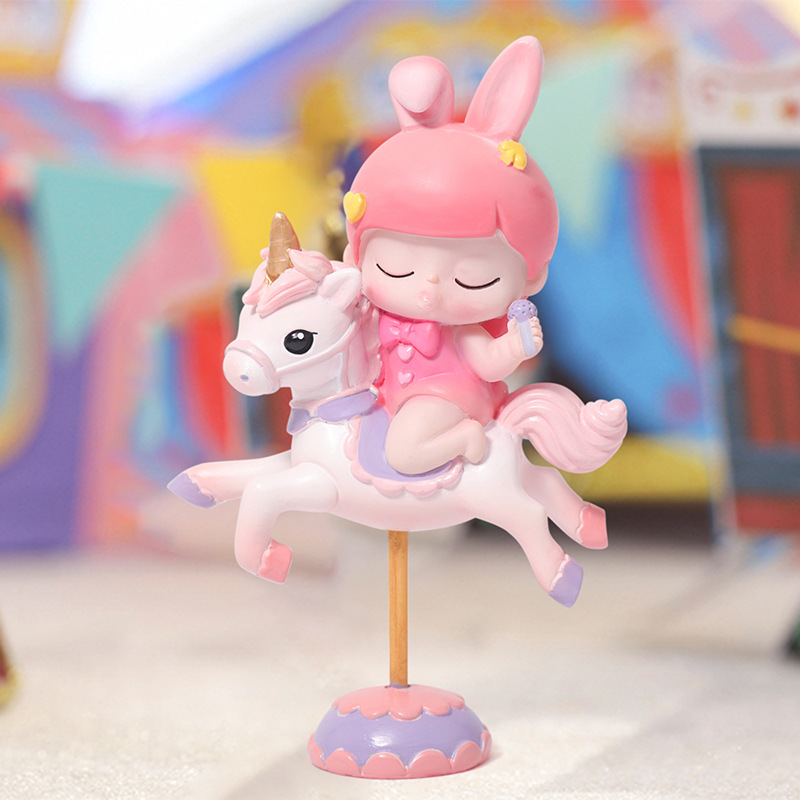 旋转木马盲盒创意礼品PVC家居装饰品潮品盲盒摆件